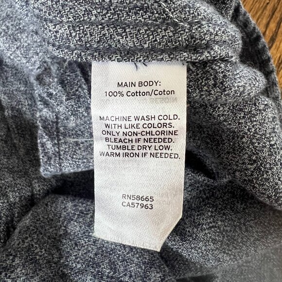 Men's Dark Blue14th & Union Button Down Long Sleeve Shirt - Picture 9 of 9